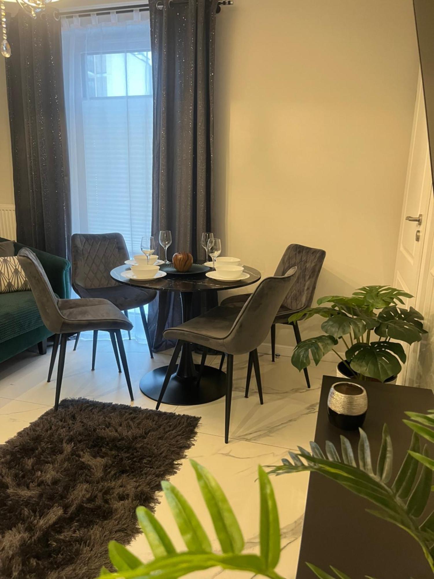 Apartamenty Kielce- Klonowa Nad Zalewem, 1-14 Osob, Faktura, Parking, Centrum Exterior foto