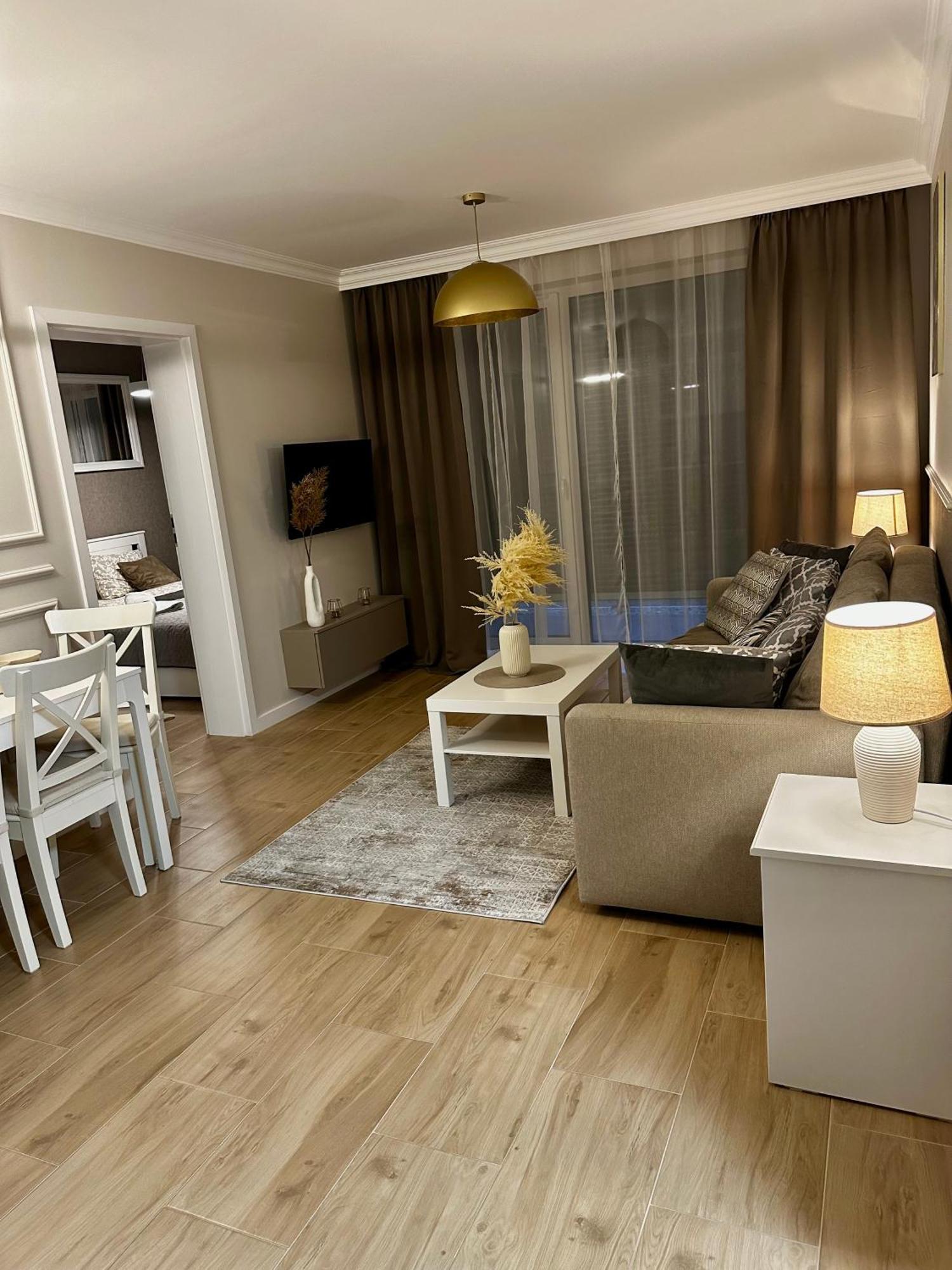 Apartamenty Kielce- Klonowa Nad Zalewem, 1-14 Osob, Faktura, Parking, Centrum Exterior foto